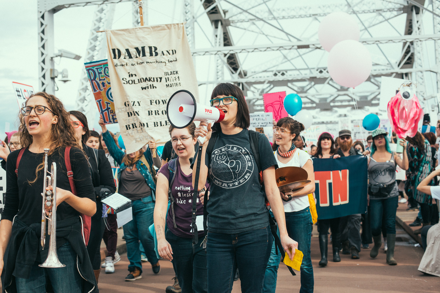 Women's March Draws Over 15K